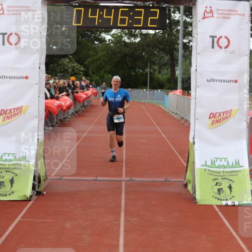 14.06.2026 - 7 Türme Triathlon Andreas Tolksdorf http://msf.ph/oto/9805372 14.06.2026 15:46:32 Ziel 929 meine-sportfotos.de