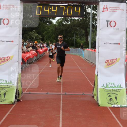 14.06.2026 - 7 Türme Triathlon Andreas Tolksdorf http://msf.ph/oto/9805388 14.06.2026 15:47:03 Ziel 775, 1190, 1531 meine-sportfotos.de