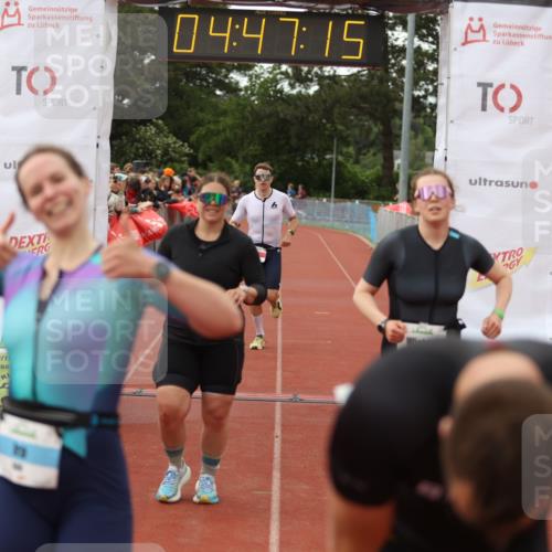 14.06.2026 - 7 Türme Triathlon Andreas Tolksdorf http://msf.ph/oto/9805401 14.06.2026 15:47:14 Ziel 747, 958, 988, 1190, 1531, 1587, 1603 meine-sportfotos.de