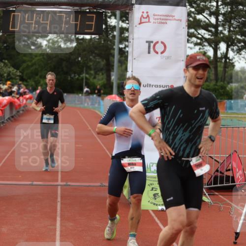 14.06.2026 - 7 Türme Triathlon Andreas Tolksdorf http://msf.ph/oto/9805425 14.06.2026 15:47:42 Ziel 657, 823, 904, 1163, 1667, 1769 meine-sportfotos.de