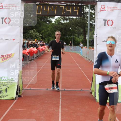14.06.2026 - 7 Türme Triathlon Andreas Tolksdorf http://msf.ph/oto/9805426 14.06.2026 15:47:43 Ziel 657, 823, 1163, 1667, 1769 meine-sportfotos.de
