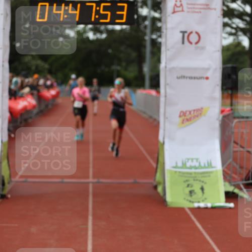 14.06.2026 - 7 Türme Triathlon Andreas Tolksdorf http://msf.ph/oto/9805434 14.06.2026 15:47:52 Ziel 1163, 1596, 1679, 1681 meine-sportfotos.de