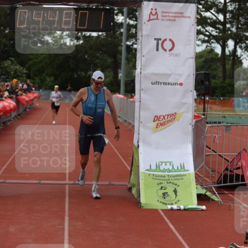 14.06.2026 - 7 Türme Triathlon Andreas Tolksdorf http://msf.ph/oto/9805445 14.06.2026 15:48:01 Ziel 673, 1596, 1659, 1679, 1681 meine-sportfotos.de