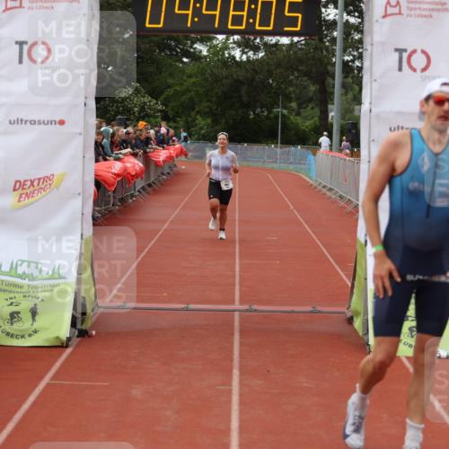 14.06.2026 - 7 Türme Triathlon Andreas Tolksdorf http://msf.ph/oto/9805450 14.06.2026 15:48:04 Ziel 673, 1659, 1681 meine-sportfotos.de
