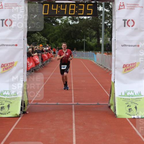 14.06.2026 - 7 Türme Triathlon Andreas Tolksdorf http://msf.ph/oto/9805465 14.06.2026 15:48:34 Ziel 966, 990, 1578 meine-sportfotos.de