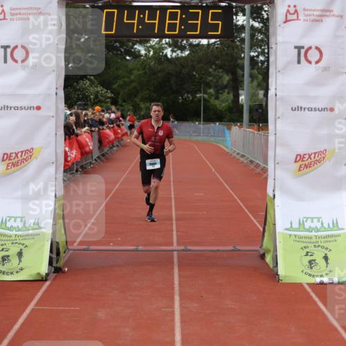 14.06.2026 - 7 Türme Triathlon Andreas Tolksdorf http://msf.ph/oto/9805466 14.06.2026 15:48:34 Ziel 966, 990, 1578 meine-sportfotos.de