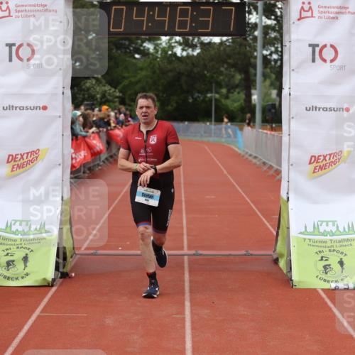 14.06.2026 - 7 Türme Triathlon Andreas Tolksdorf http://msf.ph/oto/9805469 14.06.2026 15:48:36 Ziel 990 meine-sportfotos.de