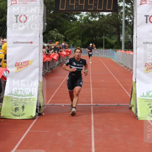 14.06.2026 - 7 Türme Triathlon Andreas Tolksdorf http://msf.ph/oto/9805485 14.06.2026 15:48:59 Ziel 1041, 1164, 1186 meine-sportfotos.de