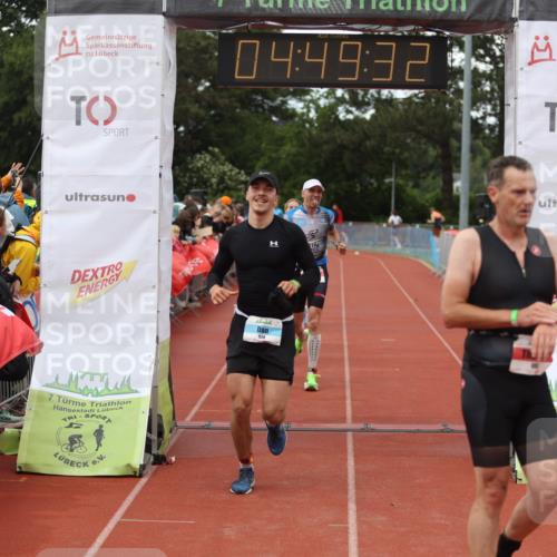 14.06.2026 - 7 Türme Triathlon Andreas Tolksdorf http://msf.ph/oto/9805514 14.06.2026 15:49:31 Ziel 693, 759, 938, 1047, 1568, 1604, 1618, 1713, 1752 meine-sportfotos.de