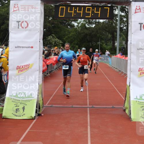 14.06.2026 - 7 Türme Triathlon Andreas Tolksdorf http://msf.ph/oto/9805526 14.06.2026 15:49:46 Ziel 1154, 1189, 1514, 1604, 1616, 1618 meine-sportfotos.de