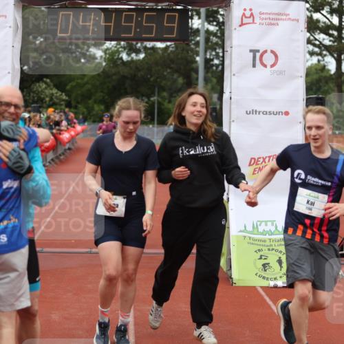 14.06.2026 - 7 Türme Triathlon Andreas Tolksdorf http://msf.ph/oto/9805542 14.06.2026 15:49:58 Ziel 686, 1196, 1514, 1575 meine-sportfotos.de