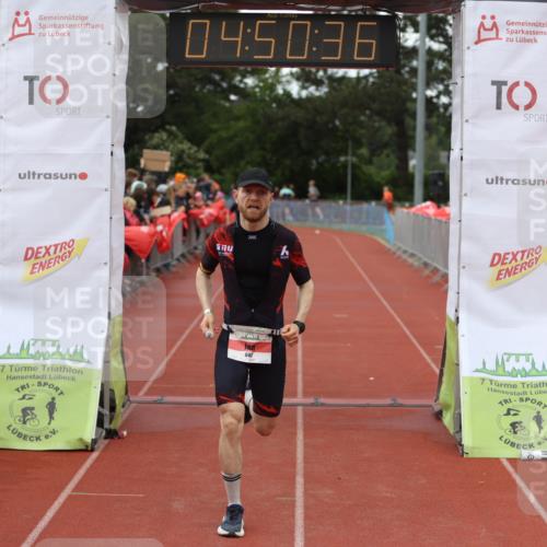14.06.2026 - 7 Türme Triathlon Andreas Tolksdorf http://msf.ph/oto/9805546 14.06.2026 15:50:35 Ziel 682, 1734 meine-sportfotos.de