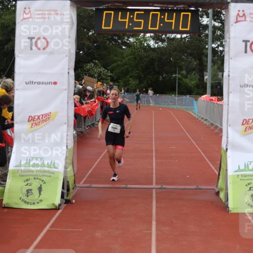 14.06.2026 - 7 Türme Triathlon Andreas Tolksdorf http://msf.ph/oto/9805548 14.06.2026 15:50:39 Ziel 682, 1734 meine-sportfotos.de