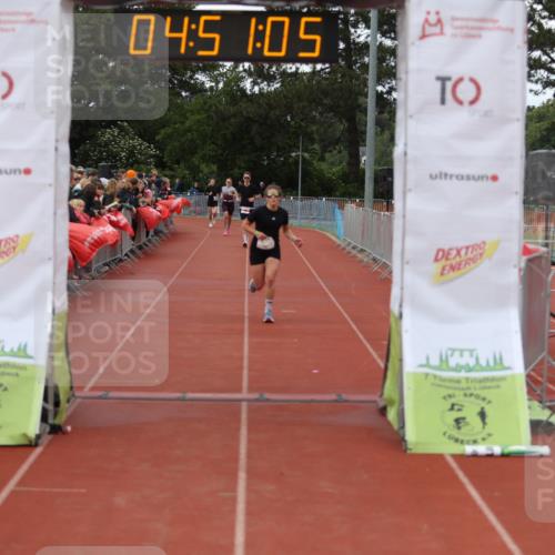 14.06.2026 - 7 Türme Triathlon Andreas Tolksdorf http://msf.ph/oto/9805568 14.06.2026 15:51:04 Ziel 1515, 1588, 1761 meine-sportfotos.de