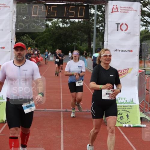 14.06.2026 - 7 Türme Triathlon Andreas Tolksdorf http://msf.ph/oto/9805628 14.06.2026 15:51:49 Ziel 930, 1100, 1138, 1160, 1589, 1607, 1680 meine-sportfotos.de