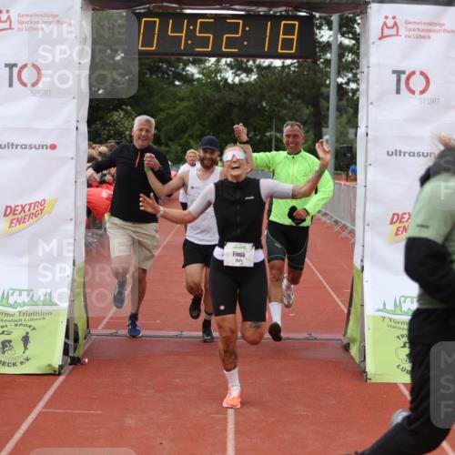 14.06.2026 - 7 Türme Triathlon Andreas Tolksdorf http://msf.ph/oto/9805659 14.06.2026 15:52:17 Ziel 1183, 1200, 1621, 1783 meine-sportfotos.de