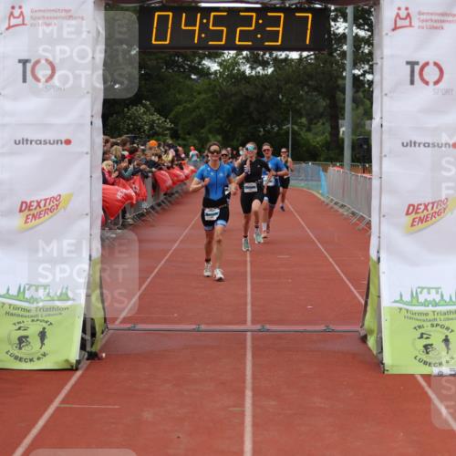 14.06.2026 - 7 Türme Triathlon Andreas Tolksdorf http://msf.ph/oto/9805670 14.06.2026 15:52:36 Ziel 918, 926, 952, 965, 984, 1130 meine-sportfotos.de