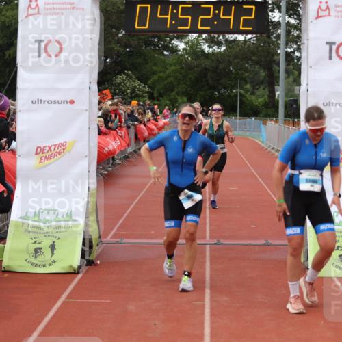 14.06.2026 - 7 Türme Triathlon Andreas Tolksdorf http://msf.ph/oto/9805682 14.06.2026 15:52:41 Ziel 918, 926, 944, 952, 965, 984, 1130, 1644 meine-sportfotos.de