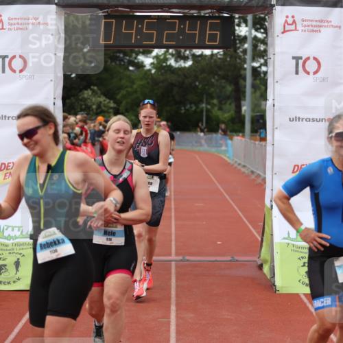 14.06.2026 - 7 Türme Triathlon Andreas Tolksdorf http://msf.ph/oto/9805689 14.06.2026 15:52:45 Ziel 918, 926, 944, 952, 965, 984, 1130, 1644 meine-sportfotos.de