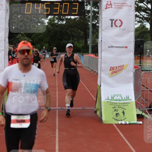 14.06.2026 - 7 Türme Triathlon Andreas Tolksdorf http://msf.ph/oto/9805711 14.06.2026 15:53:02 Ziel 778, 1033, 1111, 1553, 1626, 1740 meine-sportfotos.de