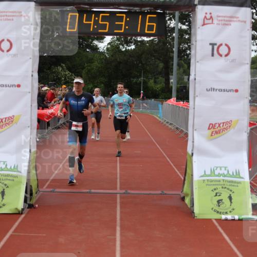 14.06.2026 - 7 Türme Triathlon Andreas Tolksdorf http://msf.ph/oto/9805722 14.06.2026 15:53:15 Ziel 654, 945, 1582, 1653 meine-sportfotos.de