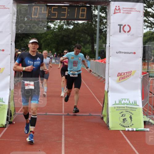 14.06.2026 - 7 Türme Triathlon Andreas Tolksdorf http://msf.ph/oto/9805724 14.06.2026 15:53:17 Ziel 654, 945, 1582, 1653 meine-sportfotos.de