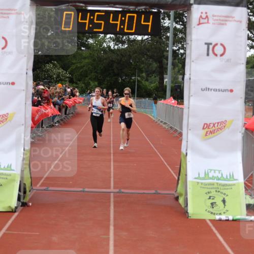 14.06.2026 - 7 Türme Triathlon Andreas Tolksdorf http://msf.ph/oto/9805765 14.06.2026 15:54:03 Ziel 1069, 1530, 1608, 1746 meine-sportfotos.de