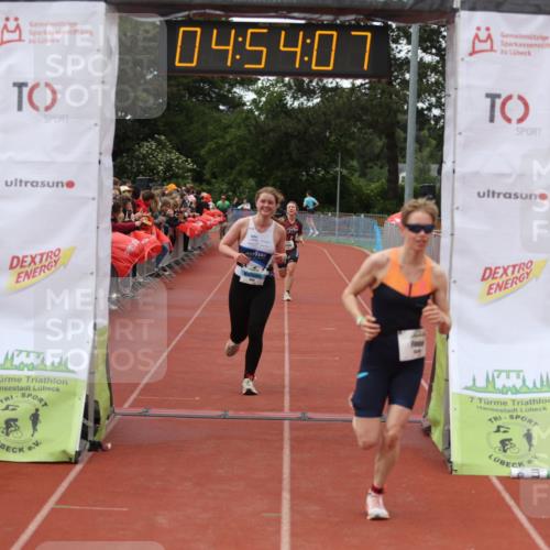 14.06.2026 - 7 Türme Triathlon Andreas Tolksdorf http://msf.ph/oto/9805771 14.06.2026 15:54:05 Ziel 1069, 1530, 1608, 1746 meine-sportfotos.de