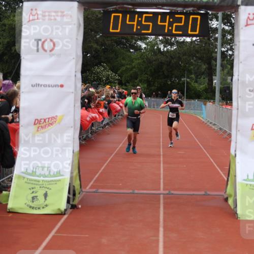 14.06.2026 - 7 Türme Triathlon Andreas Tolksdorf http://msf.ph/oto/9805783 14.06.2026 15:54:19 Ziel 943, 1039, 1608, 1647 meine-sportfotos.de