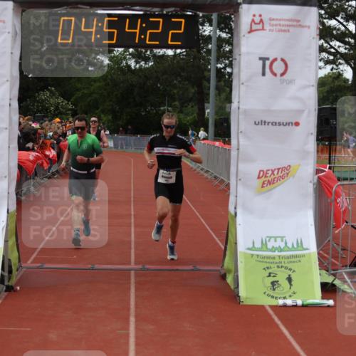 14.06.2026 - 7 Türme Triathlon Andreas Tolksdorf http://msf.ph/oto/9805788 14.06.2026 15:54:20 Ziel 943, 1039, 1647 meine-sportfotos.de