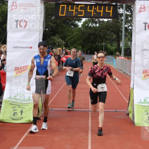14.06.2026 - 7 Türme Triathlon Andreas Tolksdorf http://msf.ph/oto/9805808 14.06.2026 15:54:43 Ziel 711, 827, 1061, 1526, 1536, 1602, 1682, 1730, 1745 meine-sportfotos.de