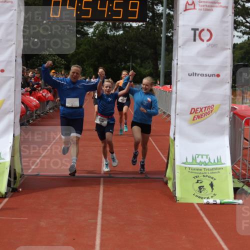 14.06.2026 - 7 Türme Triathlon Andreas Tolksdorf http://msf.ph/oto/9805820 14.06.2026 15:54:58 Ziel 908, 1167, 1512, 1625, 1797 meine-sportfotos.de