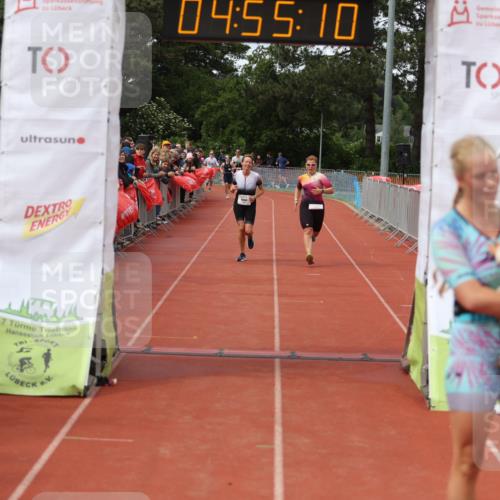 14.06.2026 - 7 Türme Triathlon Andreas Tolksdorf http://msf.ph/oto/9805835 14.06.2026 15:55:08 Ziel 908, 1038, 1167, 1512, 1625, 1711 meine-sportfotos.de