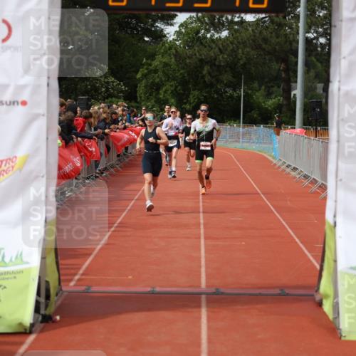 14.06.2026 - 7 Türme Triathlon Andreas Tolksdorf http://msf.ph/oto/9805842 14.06.2026 15:55:17 Ziel 787, 814, 1038, 1556, 1592, 1640, 1711 meine-sportfotos.de