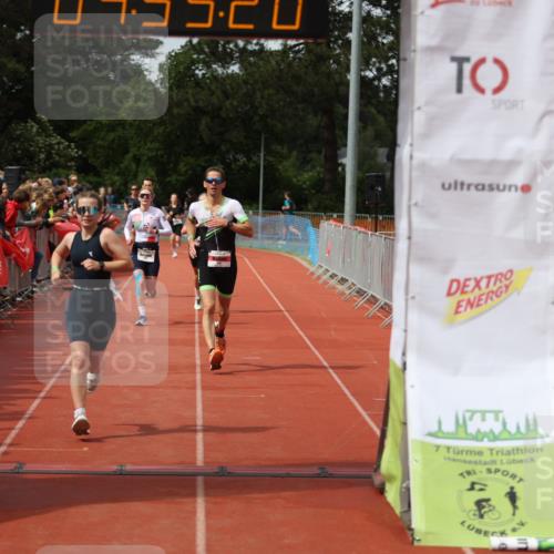 14.06.2026 - 7 Türme Triathlon Andreas Tolksdorf http://msf.ph/oto/9805846 14.06.2026 15:55:19 Ziel 787, 814, 1038, 1556, 1592, 1640, 1711 meine-sportfotos.de