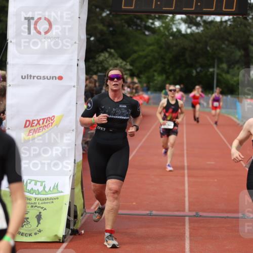 14.06.2026 - 7 Türme Triathlon Andreas Tolksdorf http://msf.ph/oto/9805869 14.06.2026 15:55:34 Ziel 1176, 1501, 1533, 1580, 1629, 1719 meine-sportfotos.de