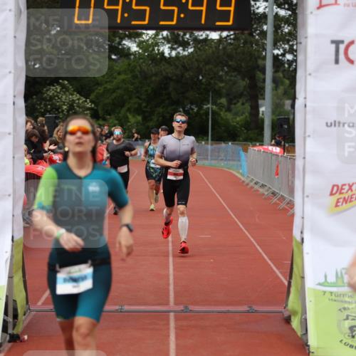 14.06.2026 - 7 Türme Triathlon Andreas Tolksdorf http://msf.ph/oto/9805884 14.06.2026 15:55:47 Ziel 745, 967, 1004, 1095, 1176, 1535 meine-sportfotos.de