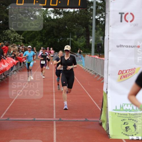 14.06.2026 - 7 Türme Triathlon Andreas Tolksdorf http://msf.ph/oto/9805912 14.06.2026 15:56:09 Ziel 751, 960, 1662, 1709, 1735, 1756 meine-sportfotos.de