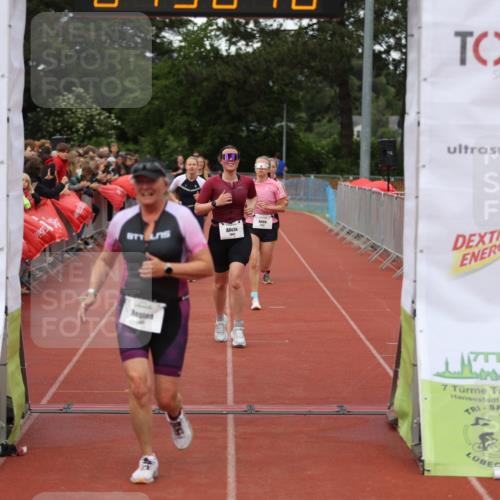 14.06.2026 - 7 Türme Triathlon Andreas Tolksdorf http://msf.ph/oto/9805922 14.06.2026 15:56:17 Ziel 751, 1593, 1660, 1662, 1678, 1709, 1735, 1744 meine-sportfotos.de