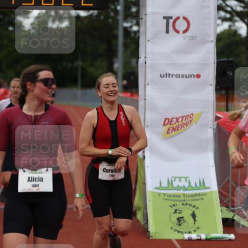 14.06.2026 - 7 Türme Triathlon Andreas Tolksdorf http://msf.ph/oto/9805930 14.06.2026 15:56:21 Ziel 751, 834, 1593, 1660, 1662, 1678, 1709, 1744 meine-sportfotos.de