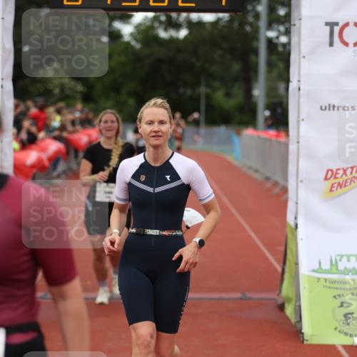 14.06.2026 - 7 Türme Triathlon Andreas Tolksdorf http://msf.ph/oto/9805933 14.06.2026 15:56:23 Ziel 834, 922, 1593, 1660, 1678, 1709, 1744 meine-sportfotos.de