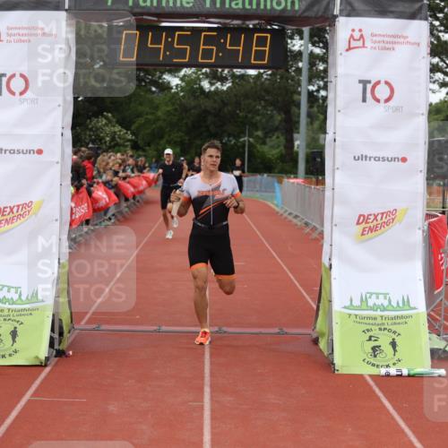 14.06.2026 - 7 Türme Triathlon Andreas Tolksdorf http://msf.ph/oto/9805952 14.06.2026 15:56:46 Ziel 1368, 1435, 1562, 1591, 1715 meine-sportfotos.de