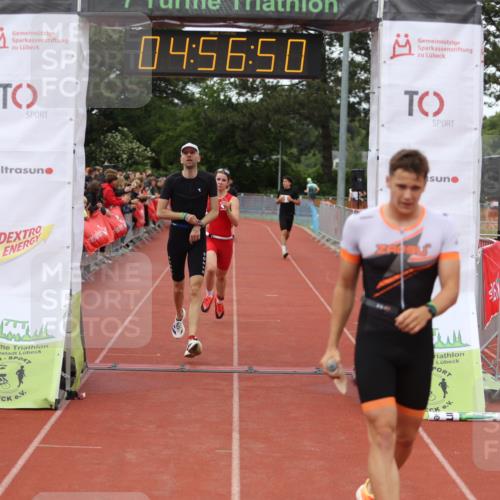 14.06.2026 - 7 Türme Triathlon Andreas Tolksdorf http://msf.ph/oto/9805959 14.06.2026 15:56:49 Ziel 743, 1368, 1435, 1488, 1562, 1591, 1715, 1770 meine-sportfotos.de