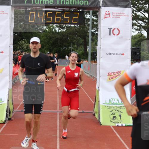 14.06.2026 - 7 Türme Triathlon Andreas Tolksdorf http://msf.ph/oto/9805963 14.06.2026 15:56:51 Ziel 743, 1368, 1435, 1488, 1508, 1562, 1591, 1697, 1715, 1770 meine-sportfotos.de