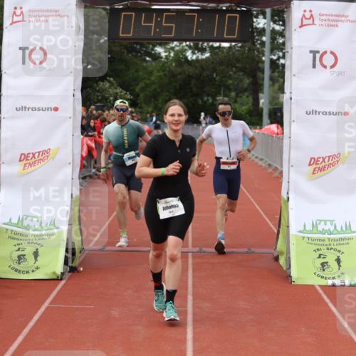 14.06.2026 - 7 Türme Triathlon Andreas Tolksdorf http://msf.ph/oto/9805983 14.06.2026 15:57:08 Ziel 821, 954, 1611, 1671 meine-sportfotos.de