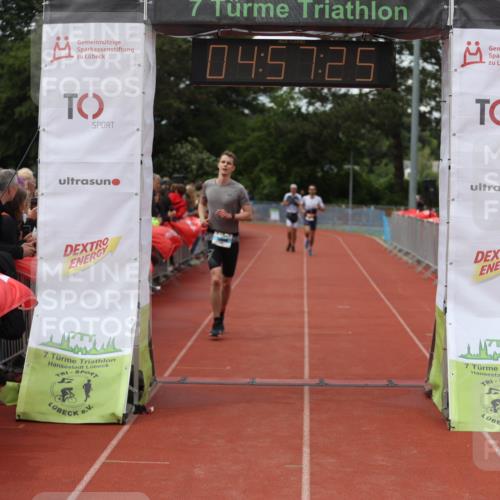 14.06.2026 - 7 Türme Triathlon Andreas Tolksdorf http://msf.ph/oto/9805991 14.06.2026 15:57:24 Ziel 666, 1142 meine-sportfotos.de