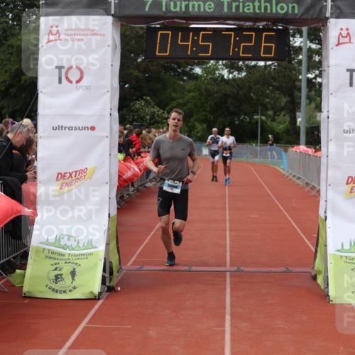14.06.2026 - 7 Türme Triathlon Andreas Tolksdorf http://msf.ph/oto/9805992 14.06.2026 15:57:25 Ziel 666, 1106, 1142 meine-sportfotos.de