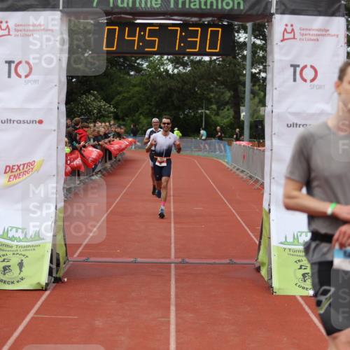 14.06.2026 - 7 Türme Triathlon Andreas Tolksdorf http://msf.ph/oto/9805998 14.06.2026 15:57:29 Ziel 666, 1106, 1142 meine-sportfotos.de
