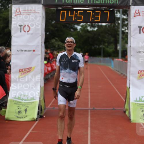14.06.2026 - 7 Türme Triathlon Andreas Tolksdorf http://msf.ph/oto/9806005 14.06.2026 15:57:35 Ziel 666, 1106 meine-sportfotos.de