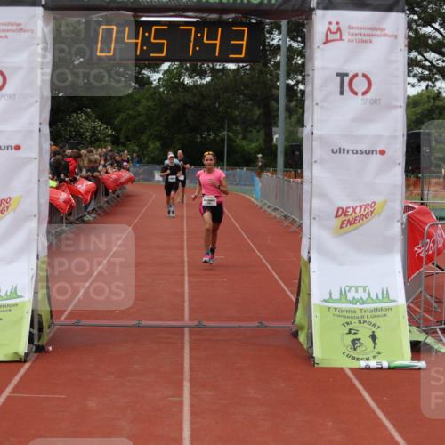 14.06.2026 - 7 Türme Triathlon Andreas Tolksdorf http://msf.ph/oto/9806010 14.06.2026 15:57:41 Ziel 1106, 1109, 1693 meine-sportfotos.de
